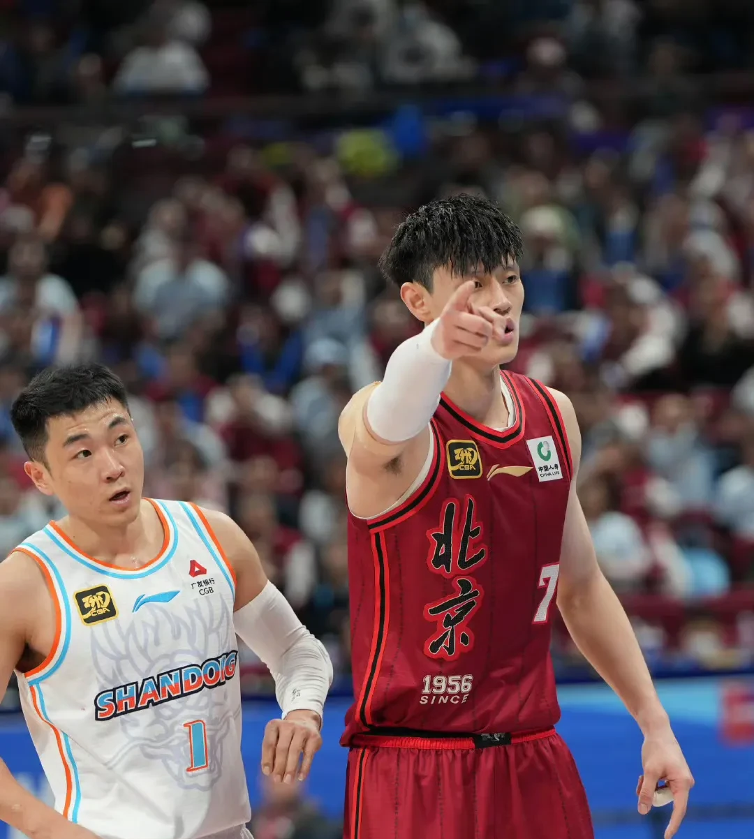 北京队逆转火箭,张镇麟惊艳四座 北京队逆转火箭,张镇麟惊艳四座