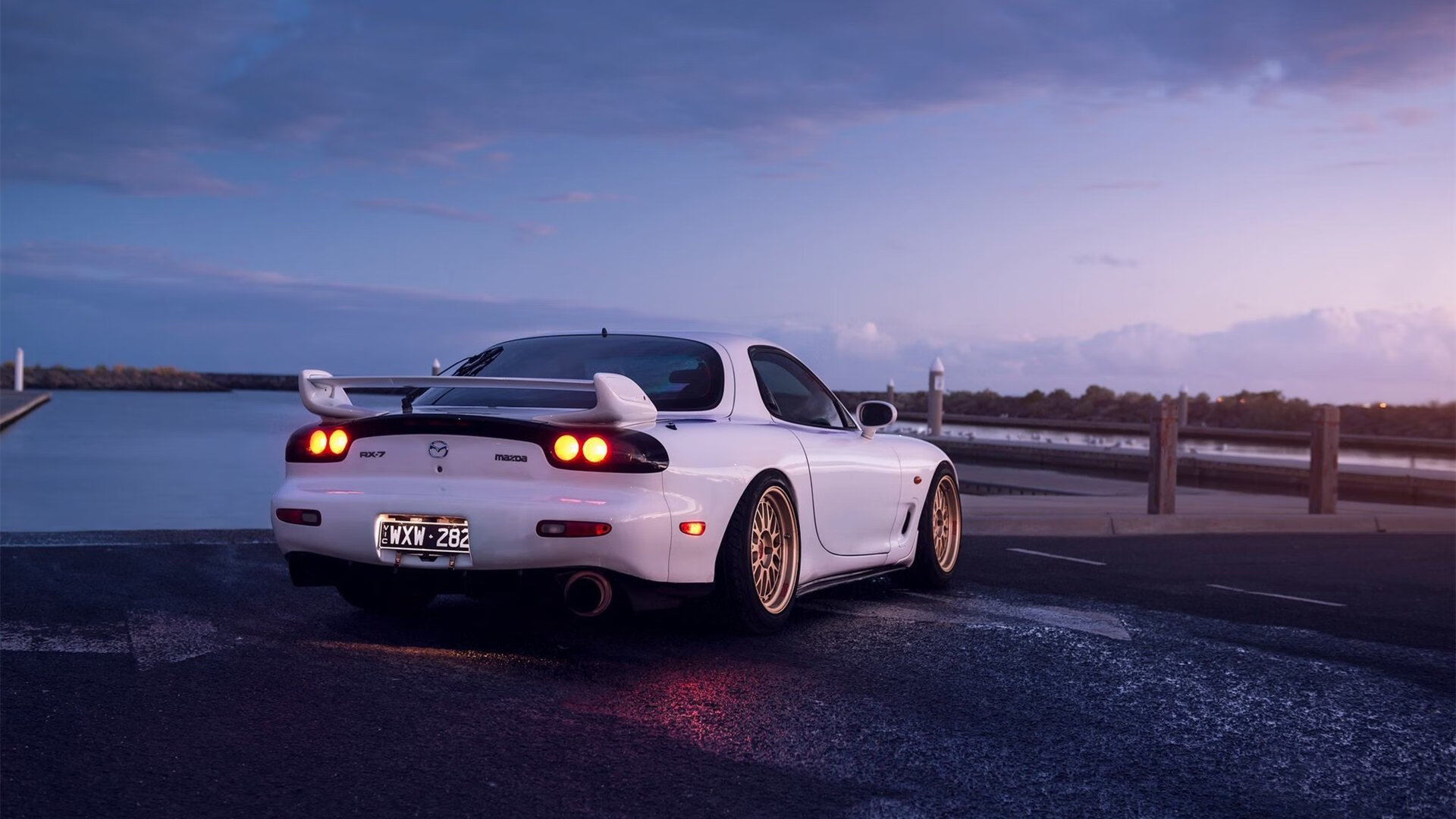 IM体育官网入口-黄喜灿一锤定音，利物浦闪电战击溃加纳，亚洲之光闪耀焦点战