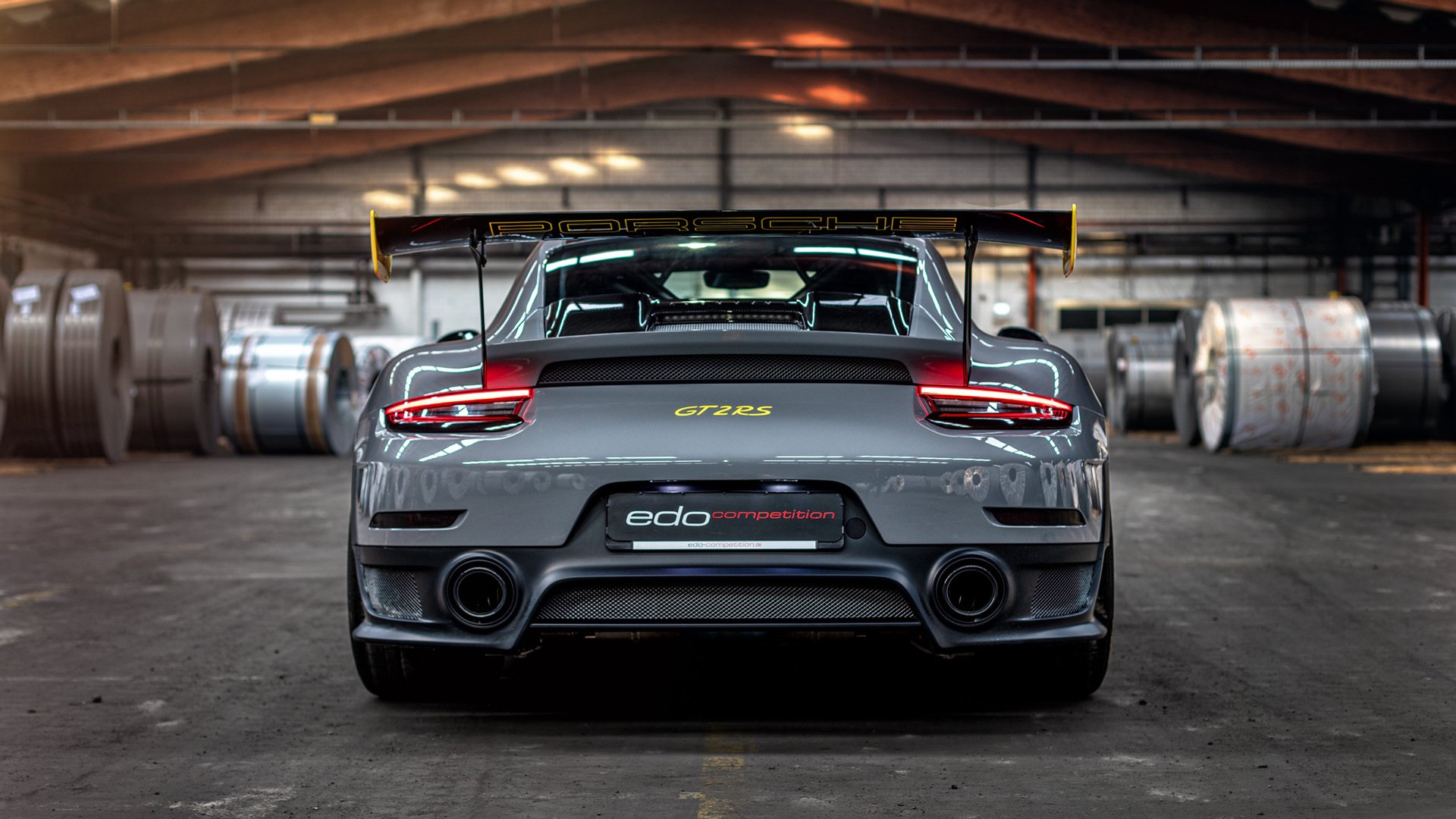 当公牛在长春加时怒吼,爱德华兹在柏林之巅亮剑