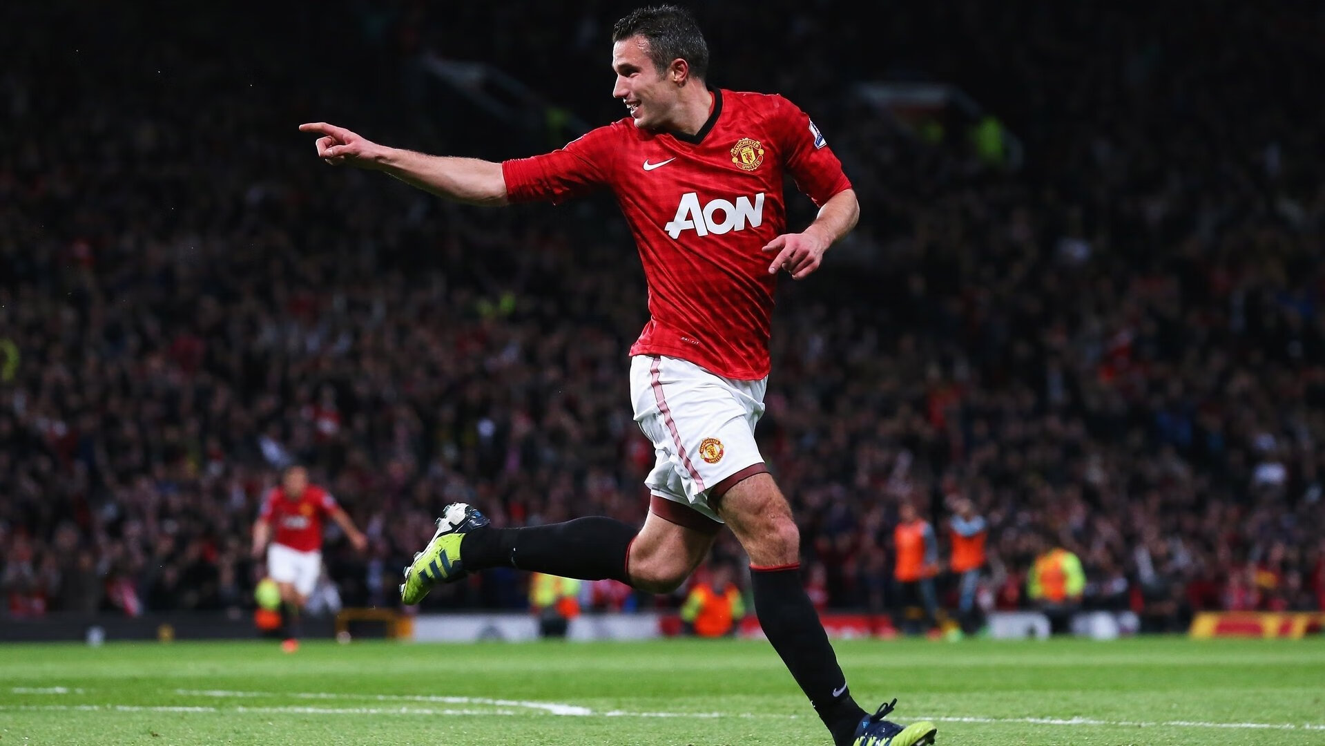 F1新赛季揭幕战之夜,皮克扛起全队的传奇时刻